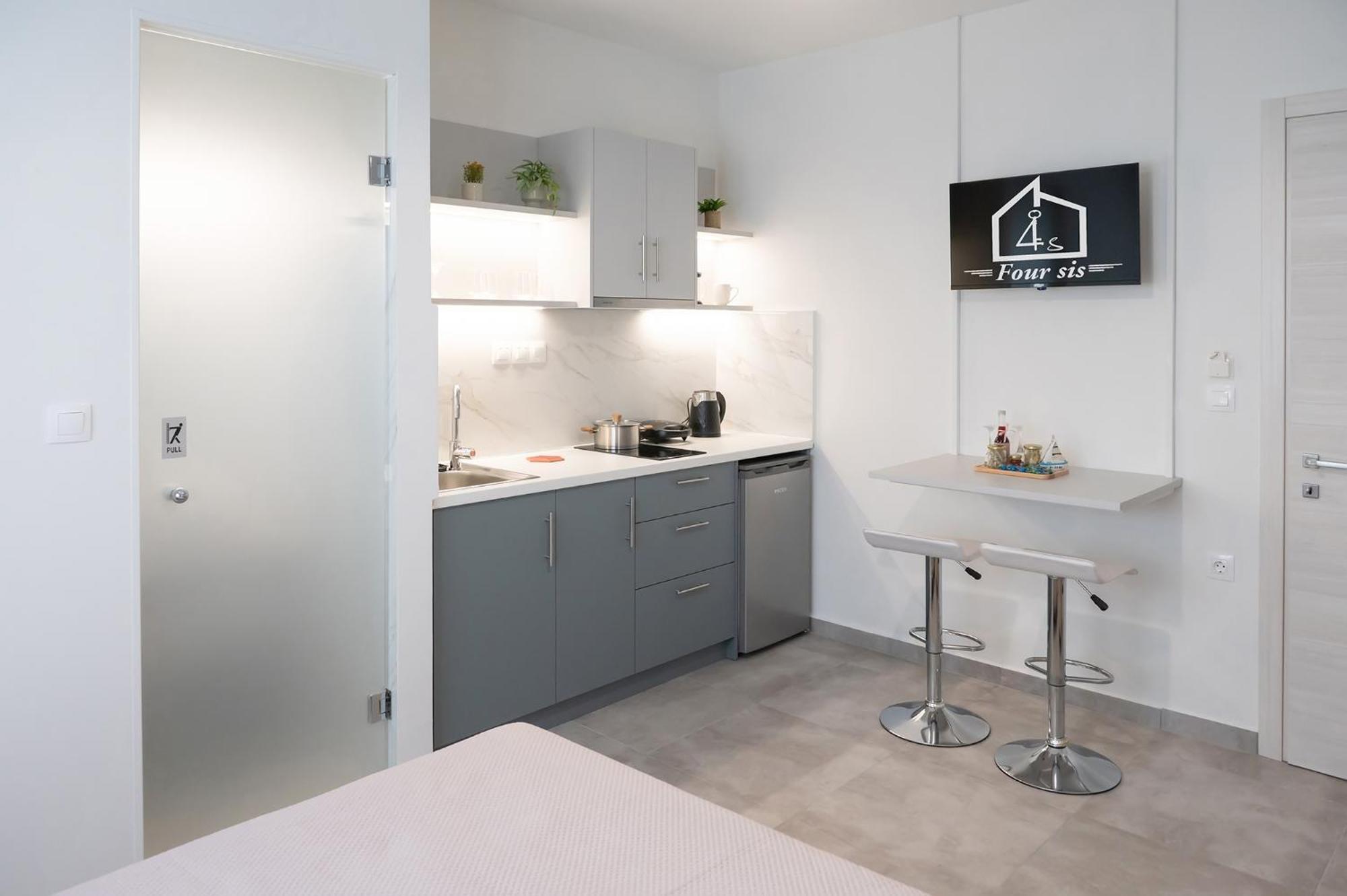 Four Sis Rooms Mangana ภายนอก รูปภาพ