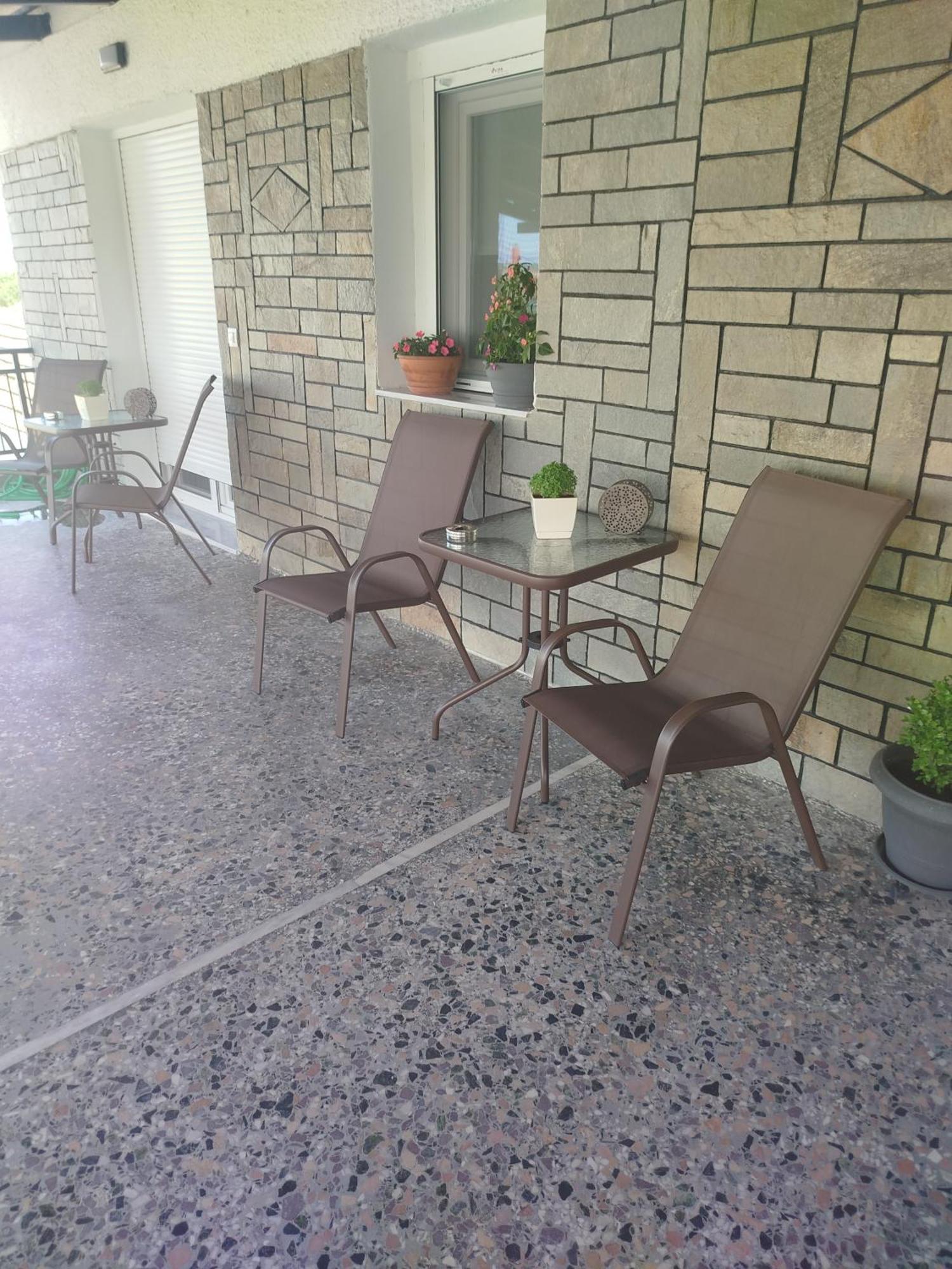 Four Sis Rooms Mangana ภายนอก รูปภาพ
